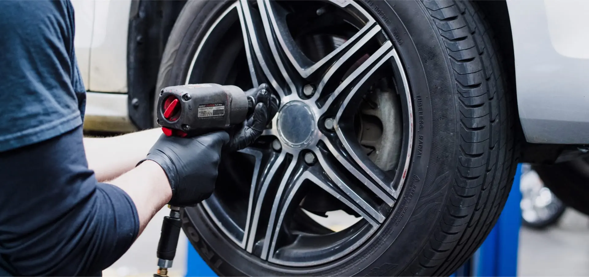 repair-workshop-1920x905